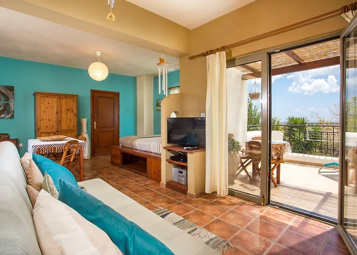 & The Four Elements לקניה