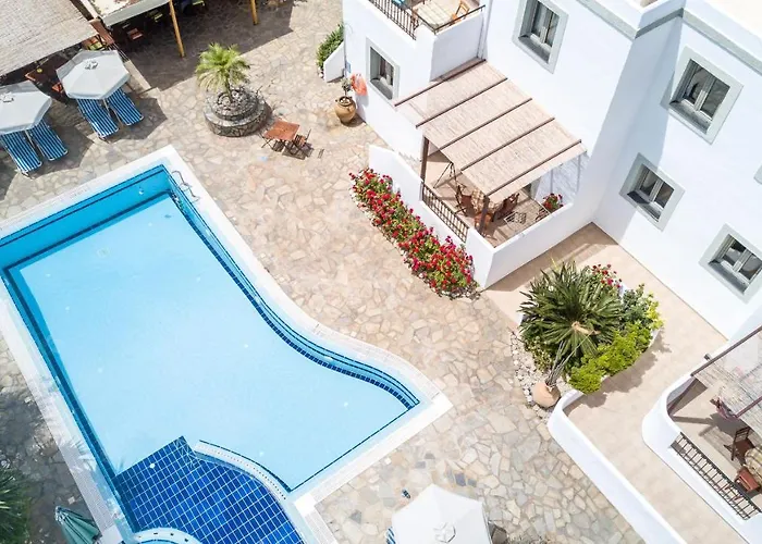 Appartement & The Four Elements Lakhania