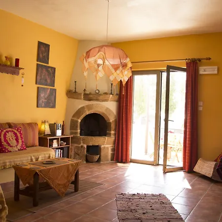 アパート & The Four Elements *